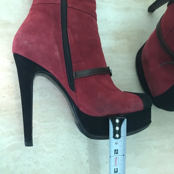 Gorgeous Fellini boots - Picture 8 of 16